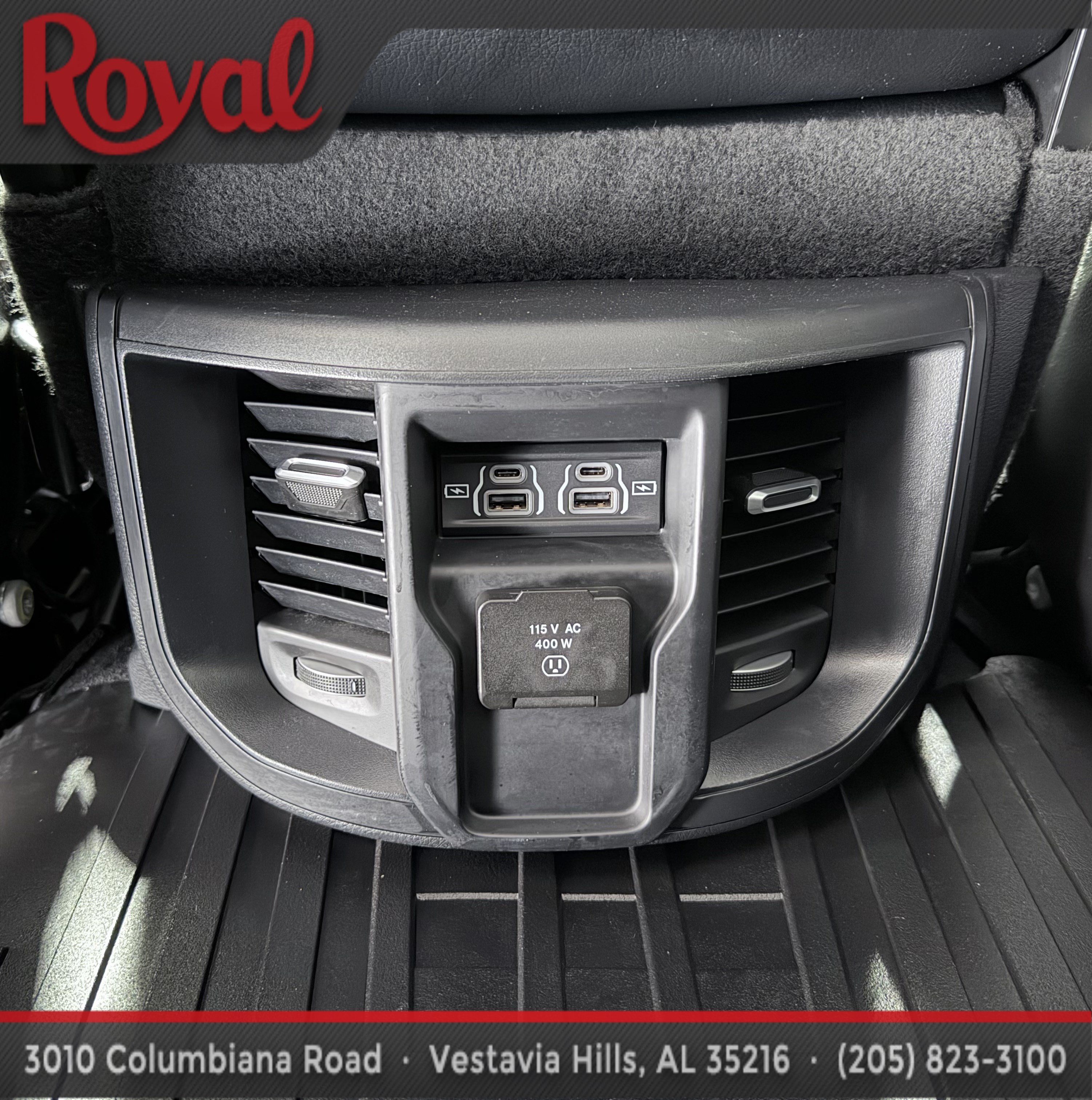 Used 2024 RAM 2500 Laramie AWD/4WD image 24