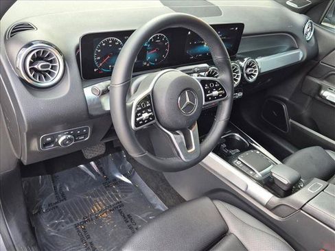Certified 2021 Mercedes-Benz GLB 250 image 10