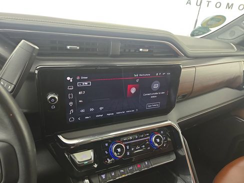 Certified 2024 GMC Sierra 3500 Denali Ultimate image 19