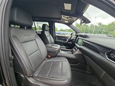 Used 2022 GMC Yukon Denali image 21
