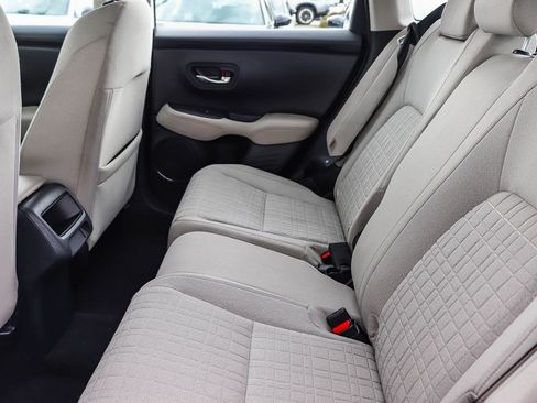 Certified 2024 Honda HR-V LX image 21