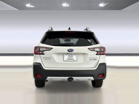 Used 2024 Subaru Outback Touring XT AWD/4WD image 10