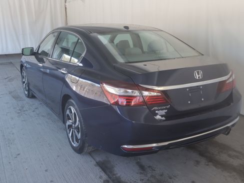 Used 2016 Honda Accord EX image 23