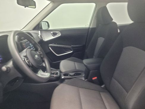 Used 2020 Kia Soul LX FWD image 17