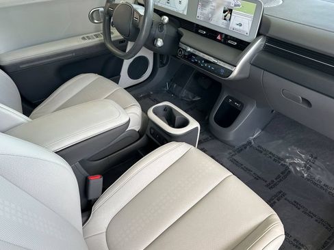 Used 2024 Hyundai Ioniq 5 Limited RWD image 18