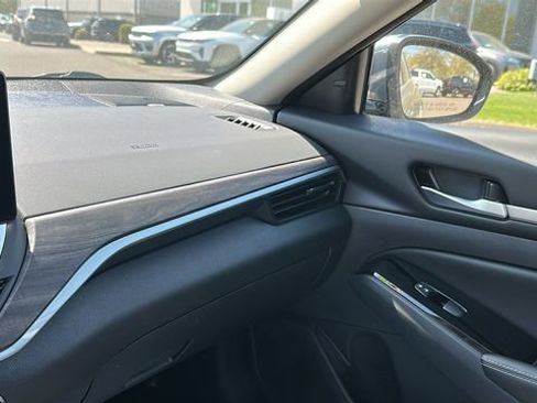 Certified 2024 Nissan Altima 2.5 SL AWD/4WD image 19