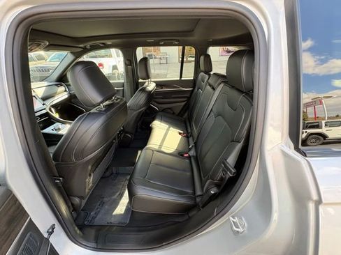 New 2026 Jeep Grand Cherokee Limited w/ Limited Altitude Package RWD image 19