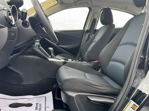 Used 2018 Toyota Yaris iA FWD image 23