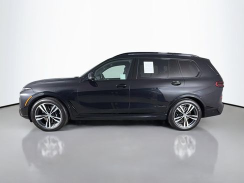 Used 2024 BMW X7 xDrive40i w/ M Sport Package AWD/4WD image 4