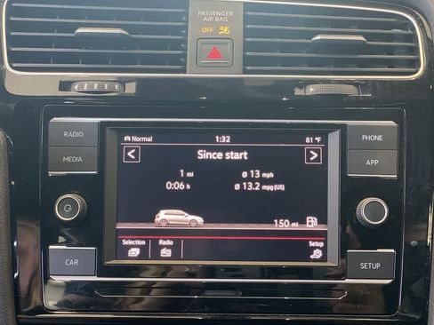 Used 2018 Volkswagen GTI S FWD image 18