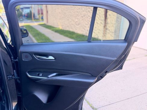 Used 2022 Cadillac XT4 Sport w/ LPO, ONYX Package FWD image 20