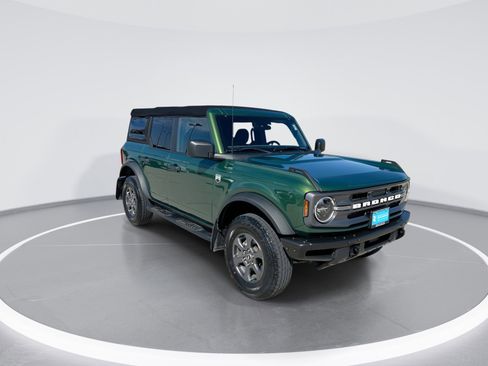 Used 2022 Ford Bronco Big Bend image 2