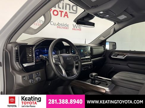 Used 2024 Chevrolet Silverado 1500 RST w/ Protection Package RWD image 13