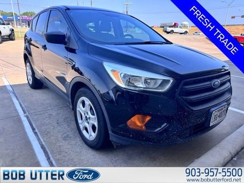 Used 2017 Ford Escape S FWD image 2