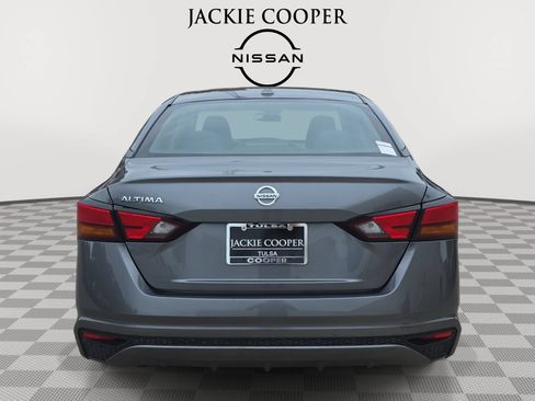 Used 2019 Nissan Altima 2.5 S FWD image 6