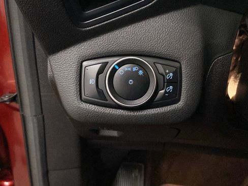 Used 2016 Ford Escape SE w/ Equipment Group 201A image 18