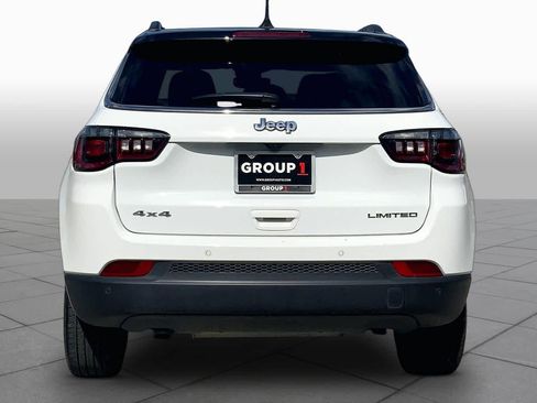 Used 2025 Jeep Compass Limited AWD/4WD image 5