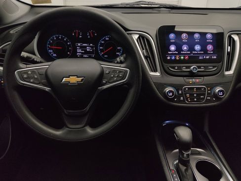 Used 2022 Chevrolet Malibu LT FWD image 22