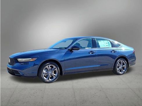 New 2026 Honda Accord EX-L image 1