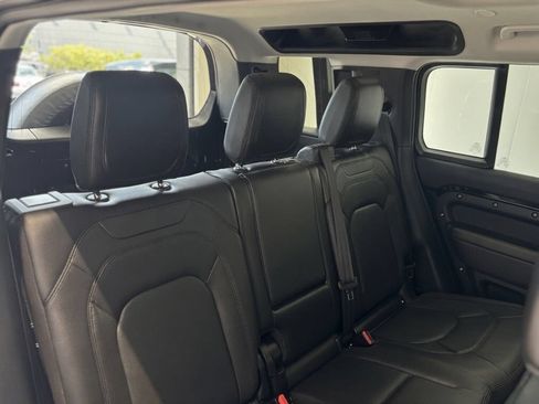 Used 2024 Land Rover Defender 110 S AWD/4WD image 15