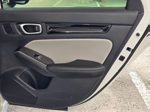 Used 2025 Honda Civic Sport Touring image 27