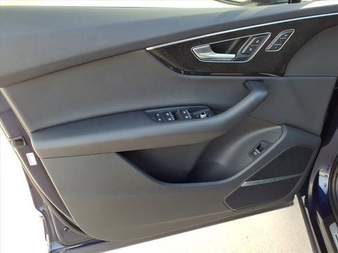 Used 2022 Audi Q7 3.0T Premium Plus w/ Premium Plus Package image 17