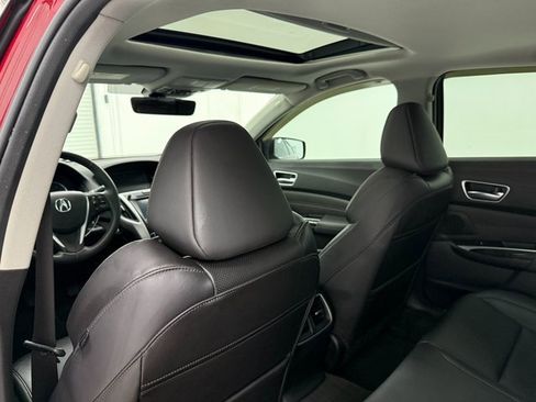 Used 2018 Acura TLX w/ Technology Package image 31