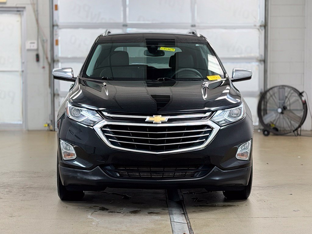 Used 2021 Chevrolet Equinox Premier FWD image 2