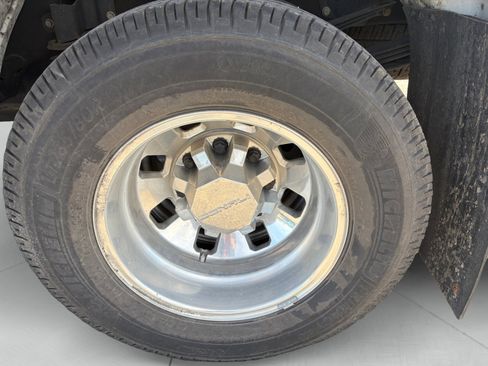 Used 2024 GMC Sierra 3500 Denali w/ Denali Reserve Package AWD/4WD image 14