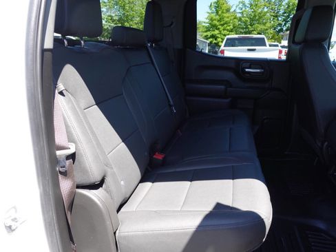 Used 2024 Chevrolet Silverado 1500 W/T w/ WT Value Package AWD/4WD image 33