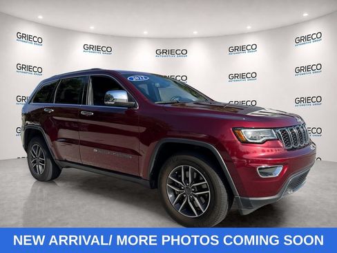 Used 2022 Jeep Grand Cherokee Limited w/ Tech Group RWD image 1