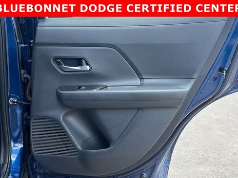 Used 2026 Nissan Kicks SR AWD/4WD image 17
