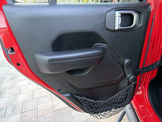 Used 2018 Jeep Wrangler Unlimited Sport AWD/4WD image 13