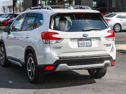 Used 2022 Subaru Forester Touring w/ Popular Package #2 AWD/4WD image 6