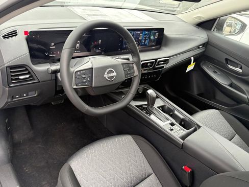 New 2026 Nissan Sentra SV image 11