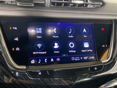 Used 2023 Cadillac XT6 Premium Luxury w/ Technology Package AWD/4WD image 3