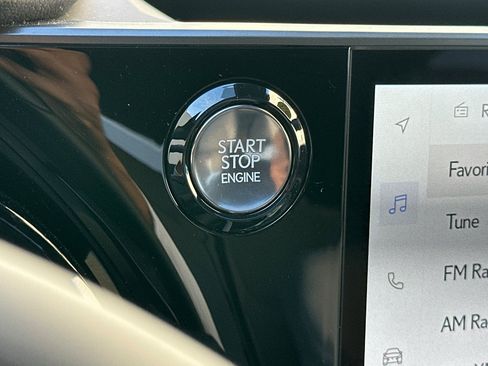 Used 2023 Lexus RX 350 Premium image 24