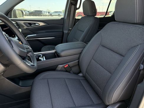 New 2026 Chevrolet Traverse LT w/ Driver Confidence Package image 19