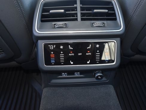 Used 2020 Audi A6 2.0T Premium Plus w/ Premium Plus Package AWD/4WD image 26