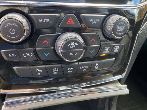 Certified 2021 Jeep Grand Cherokee Limited image 15