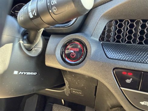 Used 2025 Honda CR-V Sport image 29