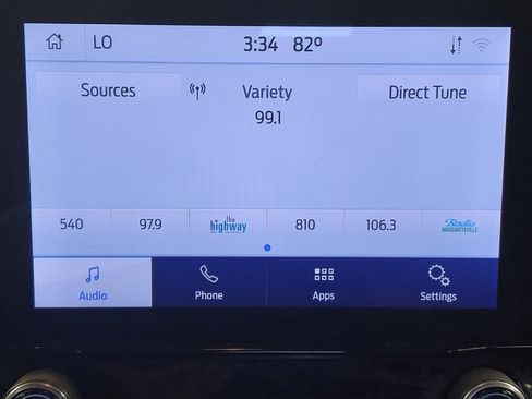 Used 2021 Ford EcoSport SE w/ SE Appearance Package image 25