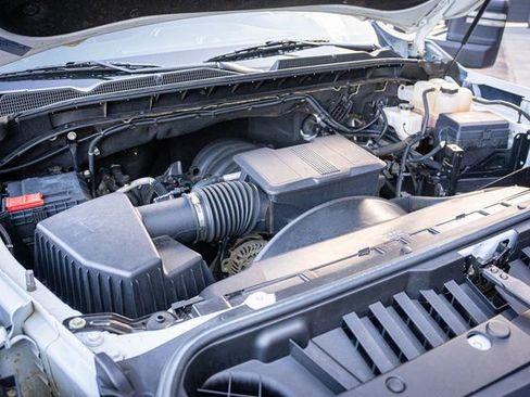 Used 2022 GMC Sierra 2500 SLE image 36