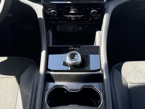 New 2025 Jeep Grand Cherokee L Altitude AWD/4WD image 17