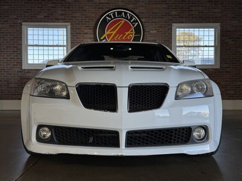Used 2009 Pontiac G8 GT w/ Premium Package image 2