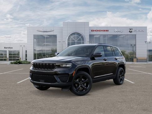 New 2025 Jeep Grand Cherokee Altitude image 1
