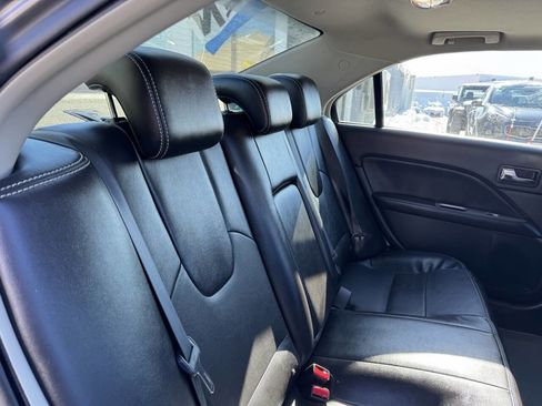 Used 2010 Ford Fusion SEL image 28