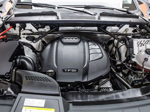 Used 2018 Audi Q5 2.0T Premium Plus w/ Premium Plus Package AWD/4WD image 28