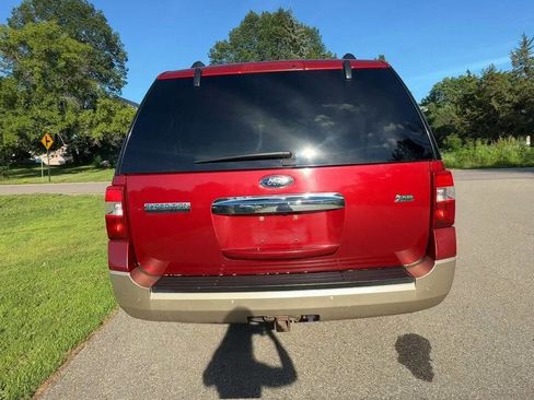 Used 2014 Ford Expedition EL XLT w/ Equipment Group 202A image 4