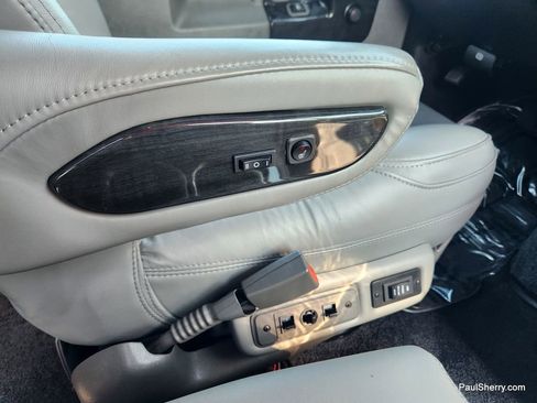 Used 2023 Chevrolet Express 2500 Extended image 29